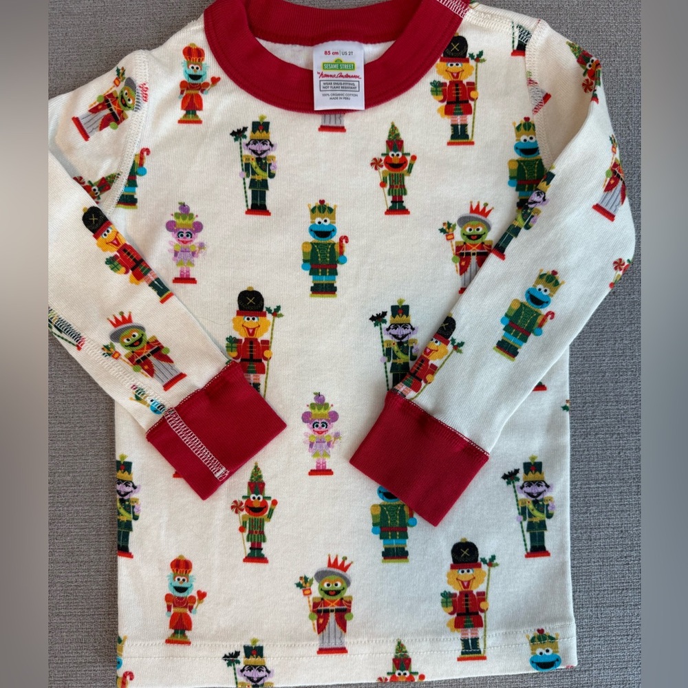 2T Sesame Street Christmas Hanna Andersson Pajamas